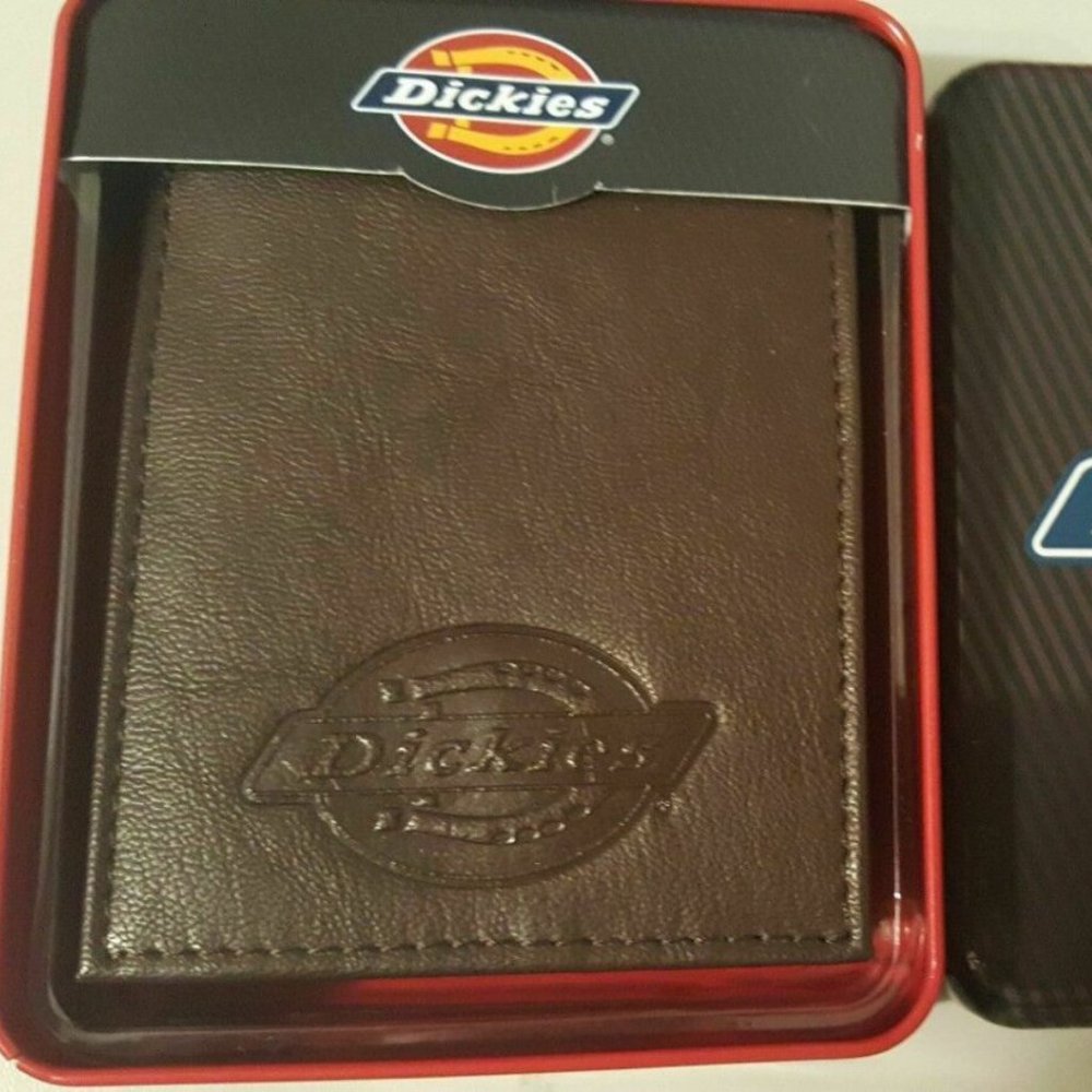 DICKIES Billfold Wallet Brown Leather STYLE 31IP220002 COLOR BROWN NEW IN TIN